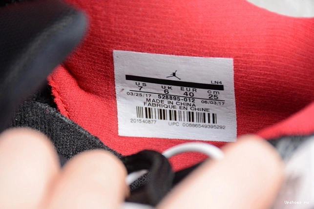 Bred 11 Jordan Retro  528895-012 Low 0714
